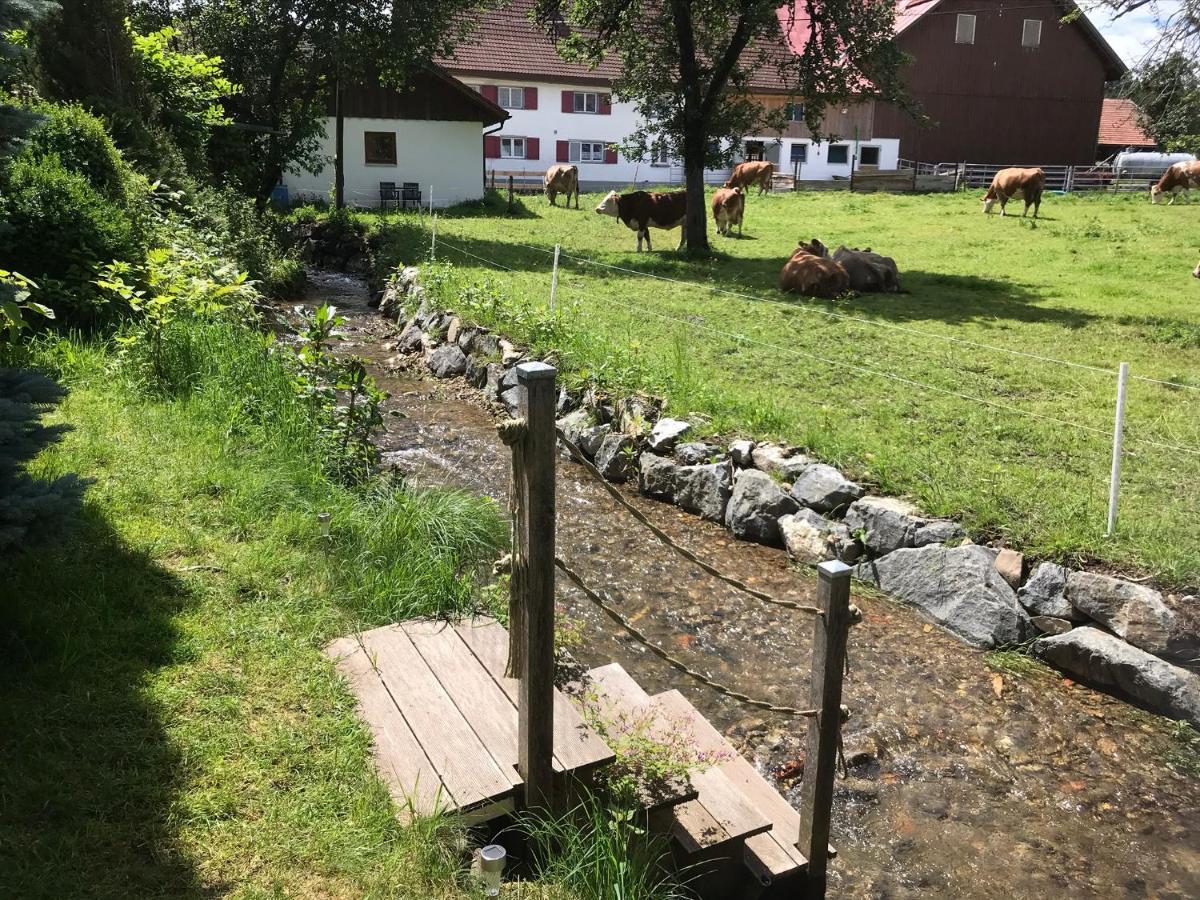 Die Dirndlkoenigin Grunenbach Kültér fotó
